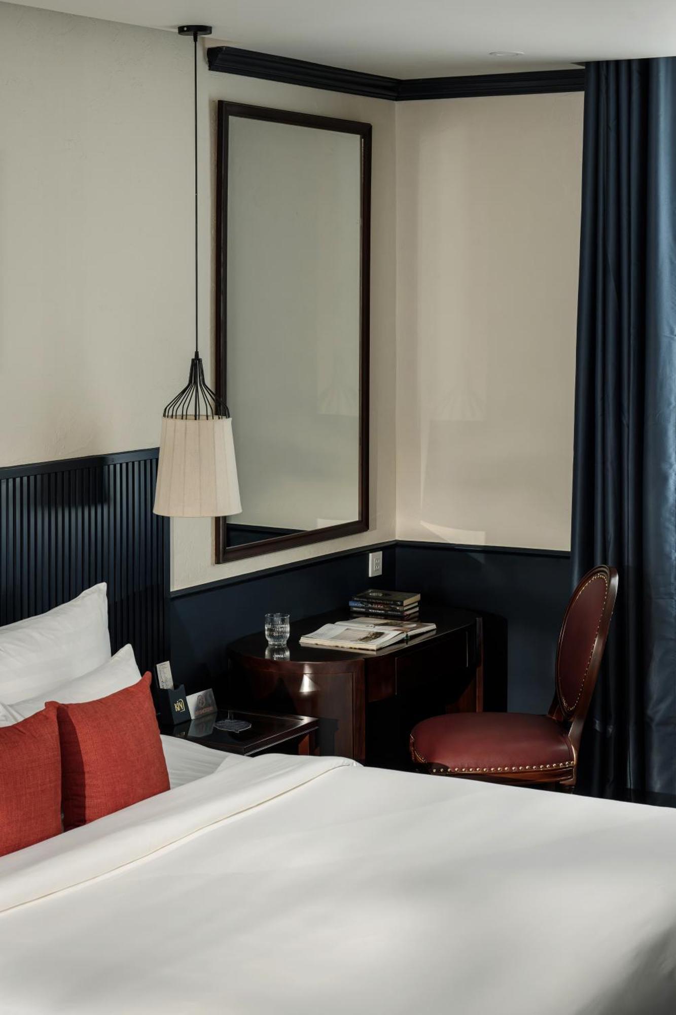 Kin Hotel Dong Du Ho Chi Minh City Exterior photo